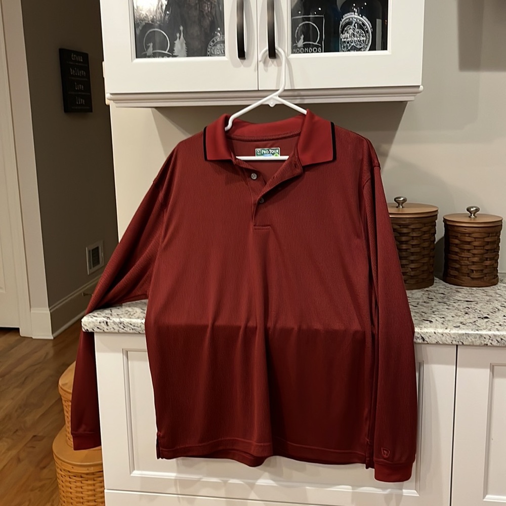 Pro tour large Coldplay men’s long sleeve shirt